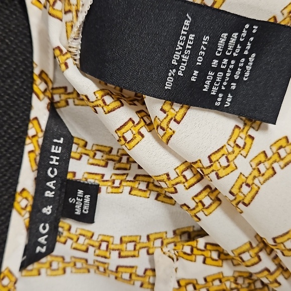 Zac and Rachel sleeveless white gold link chain pattern Small EUC - Picture 3 of 7